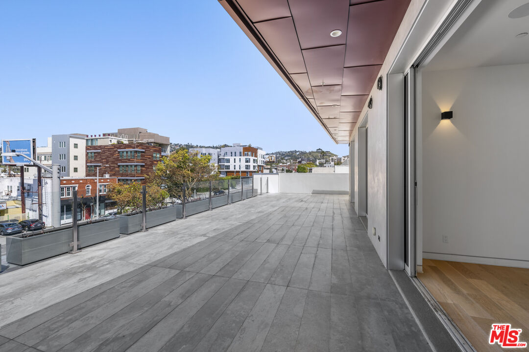 MLS #25496547 image #2