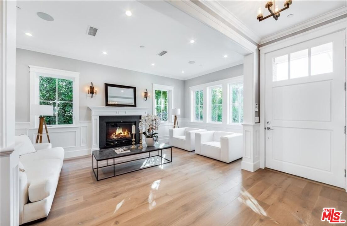 MLS #25497375 image #15