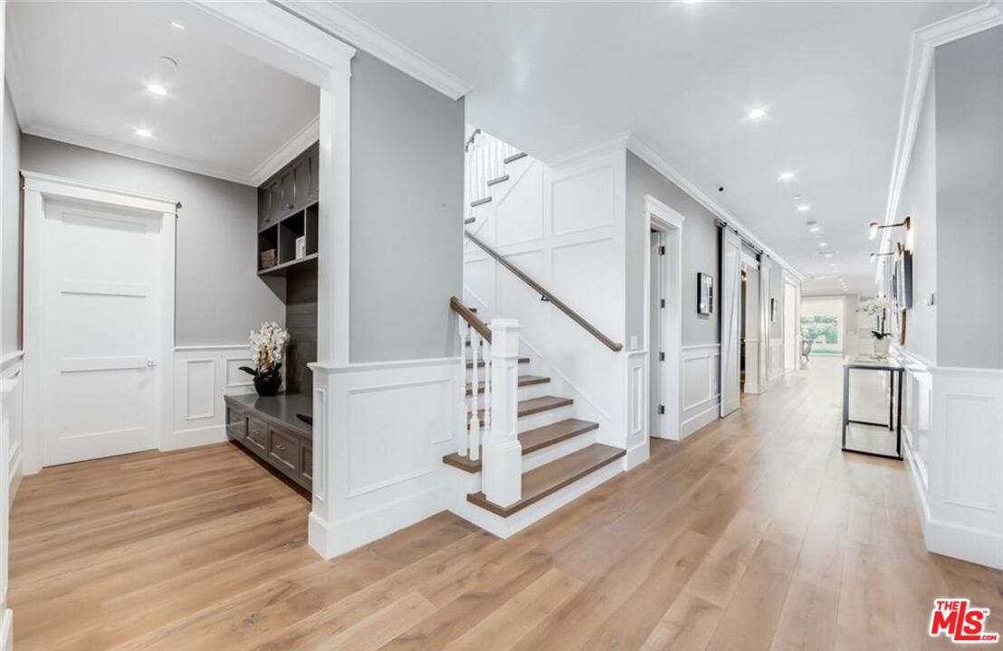 MLS #25497375 image #16