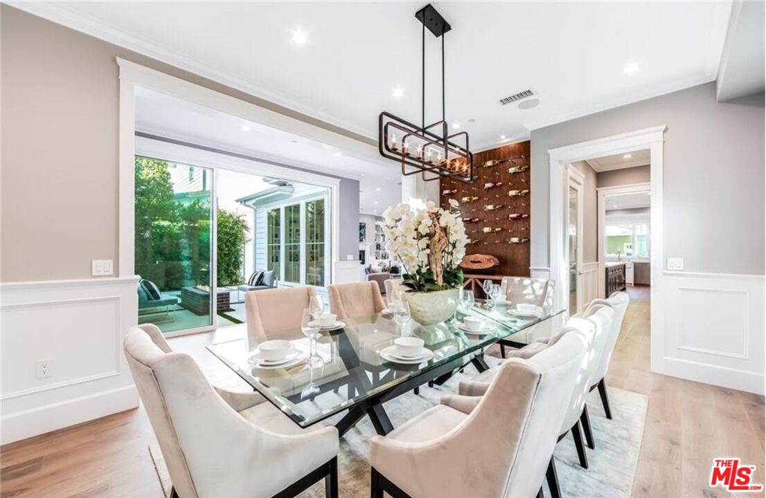 MLS #25497375 image #23