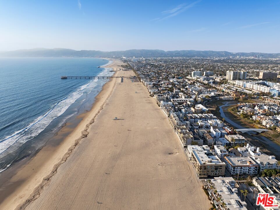 MLS #25497457 image #15