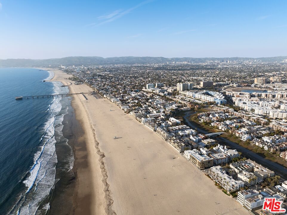 MLS #25497457 image #16