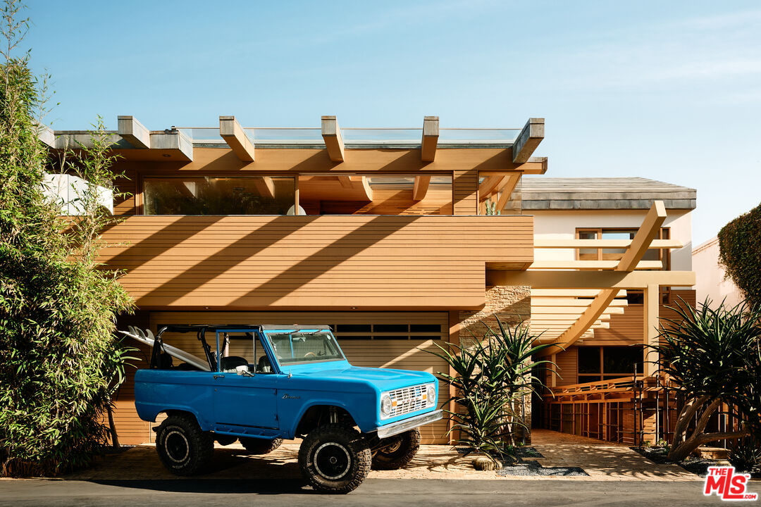 MLS #25497739 image #1