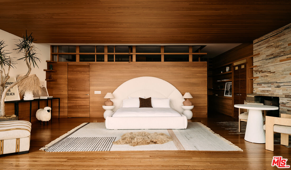 MLS #25497739 image #21