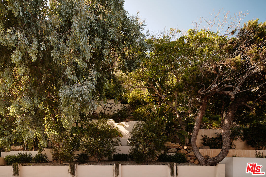 MLS #25497739 image #25