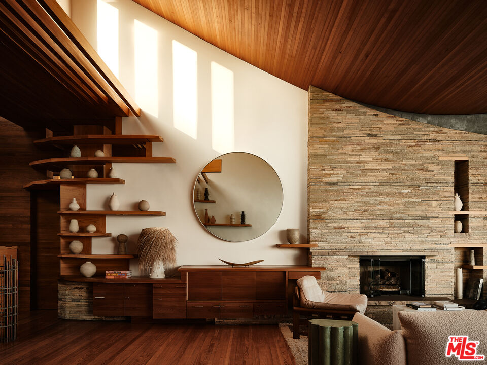 MLS #25497739 image #5