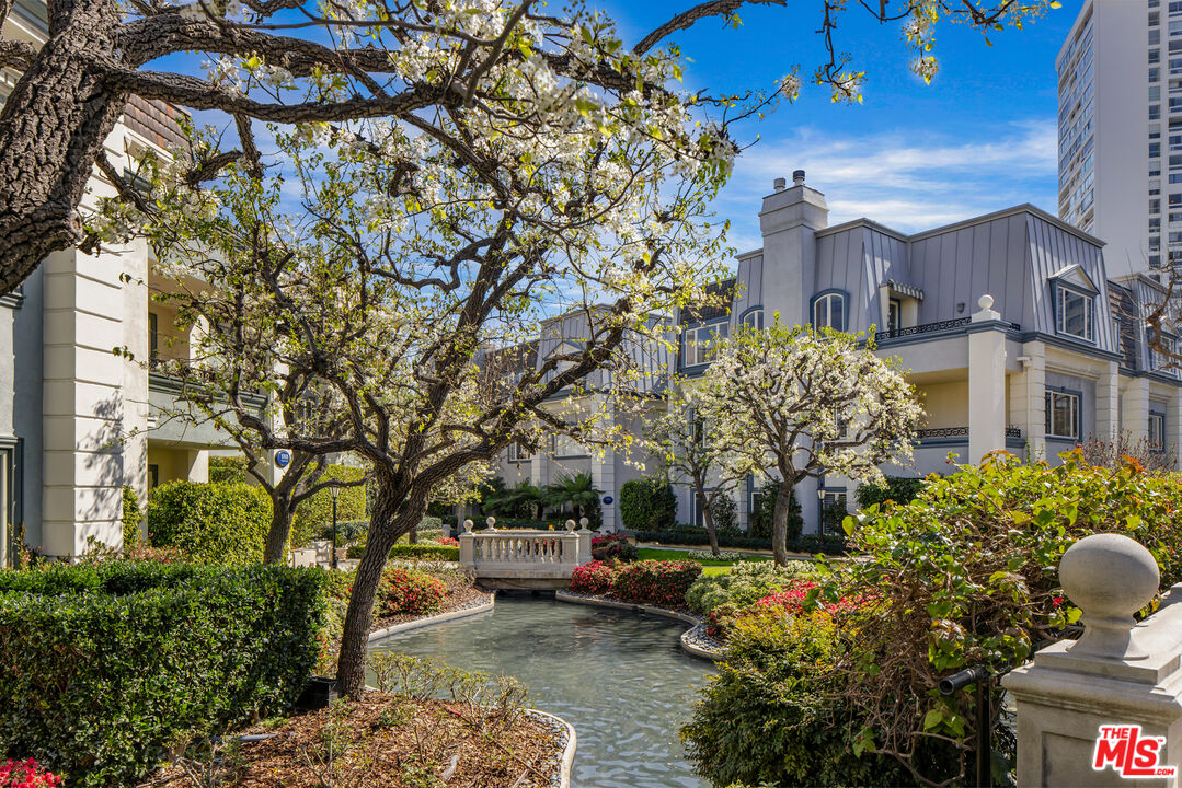 MLS #25497817 image #12