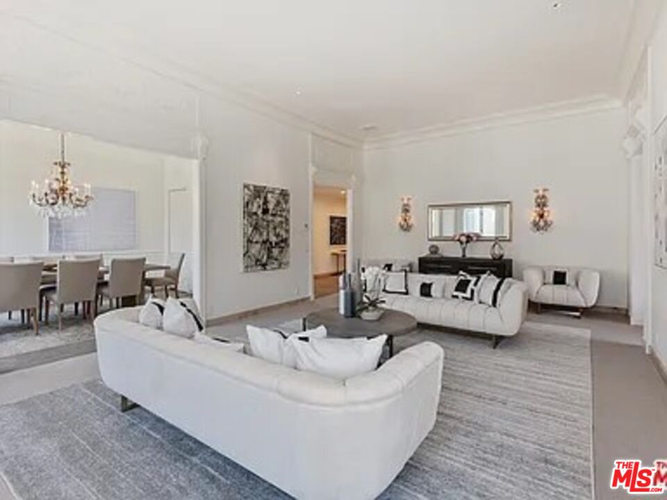 MLS #25497817 image #1