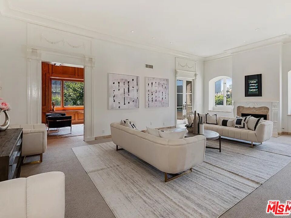 MLS #25497817 image #2