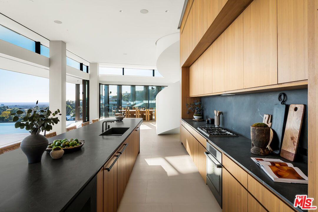 MLS #25498021 image #14