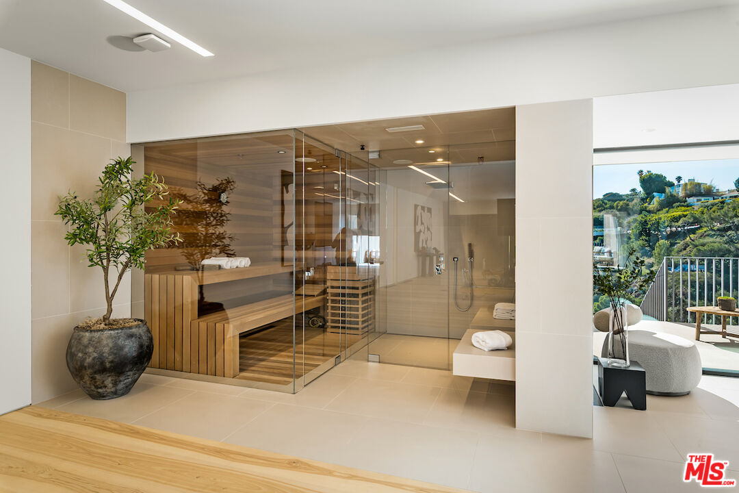 MLS #25498021 image #24