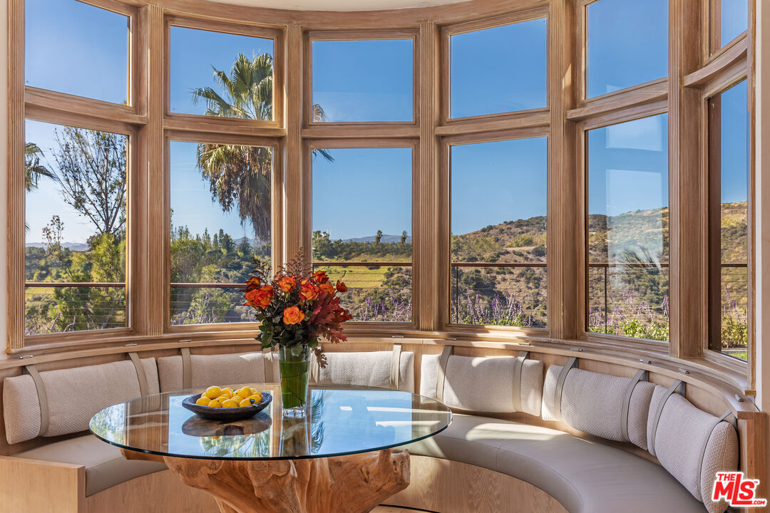 MLS #25498363 image #10