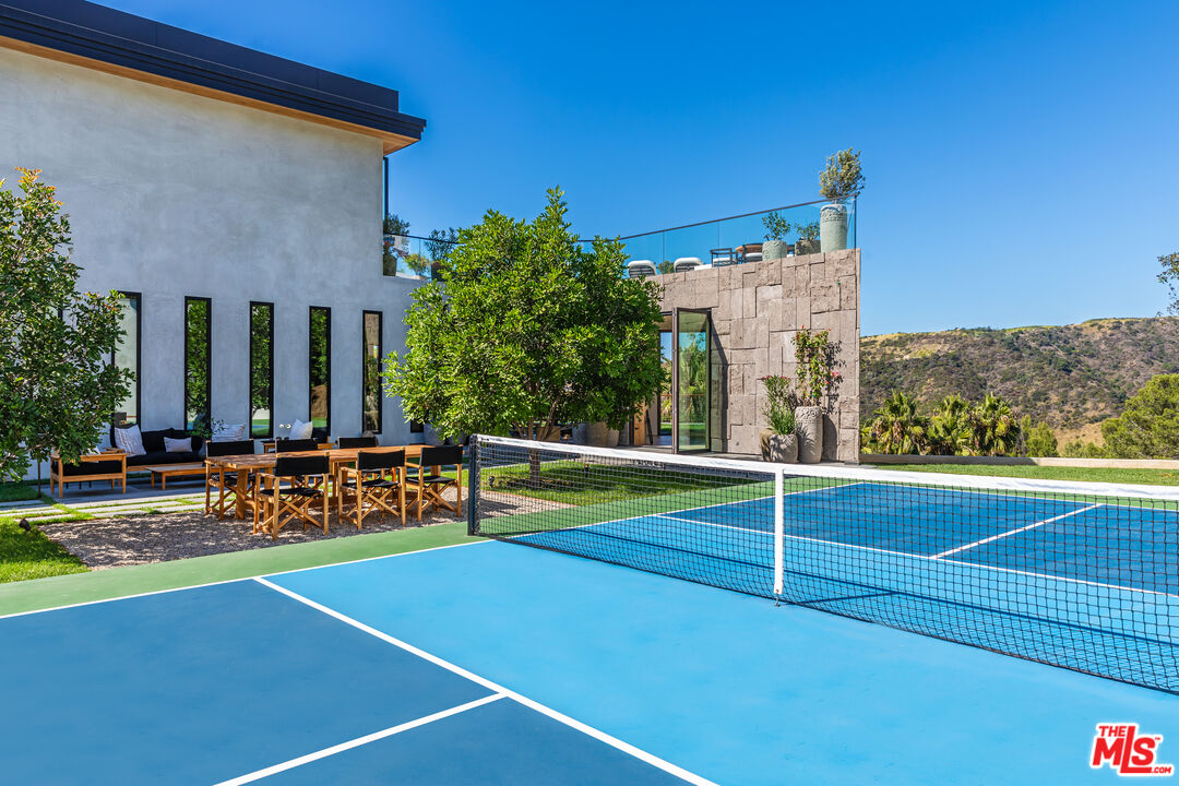 MLS #25498363 image #22