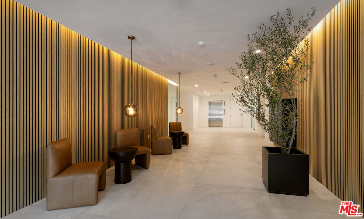 MLS #25498877 image #3