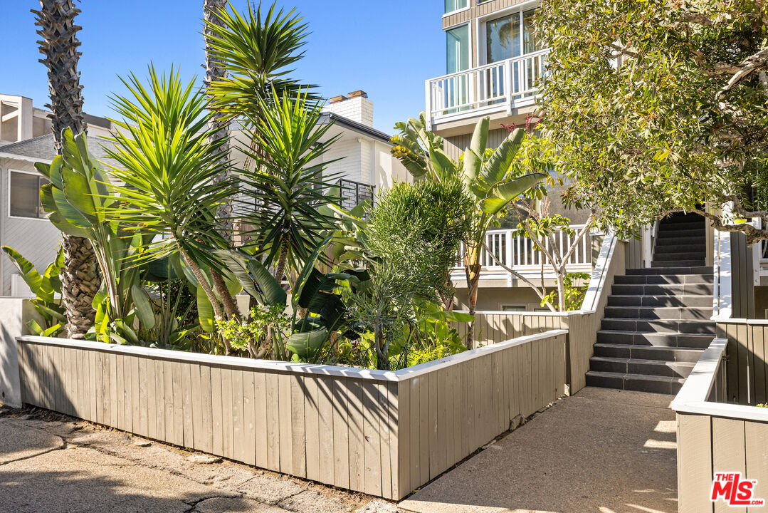 MLS #25499953 image #20