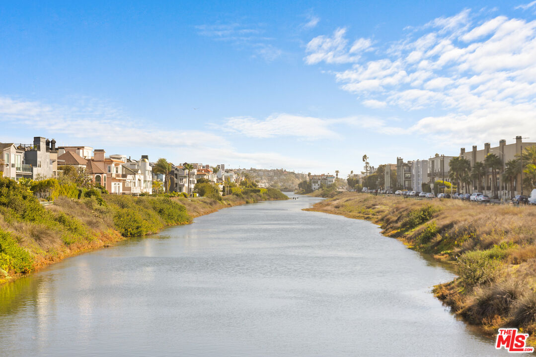 MLS #25499953 image #24