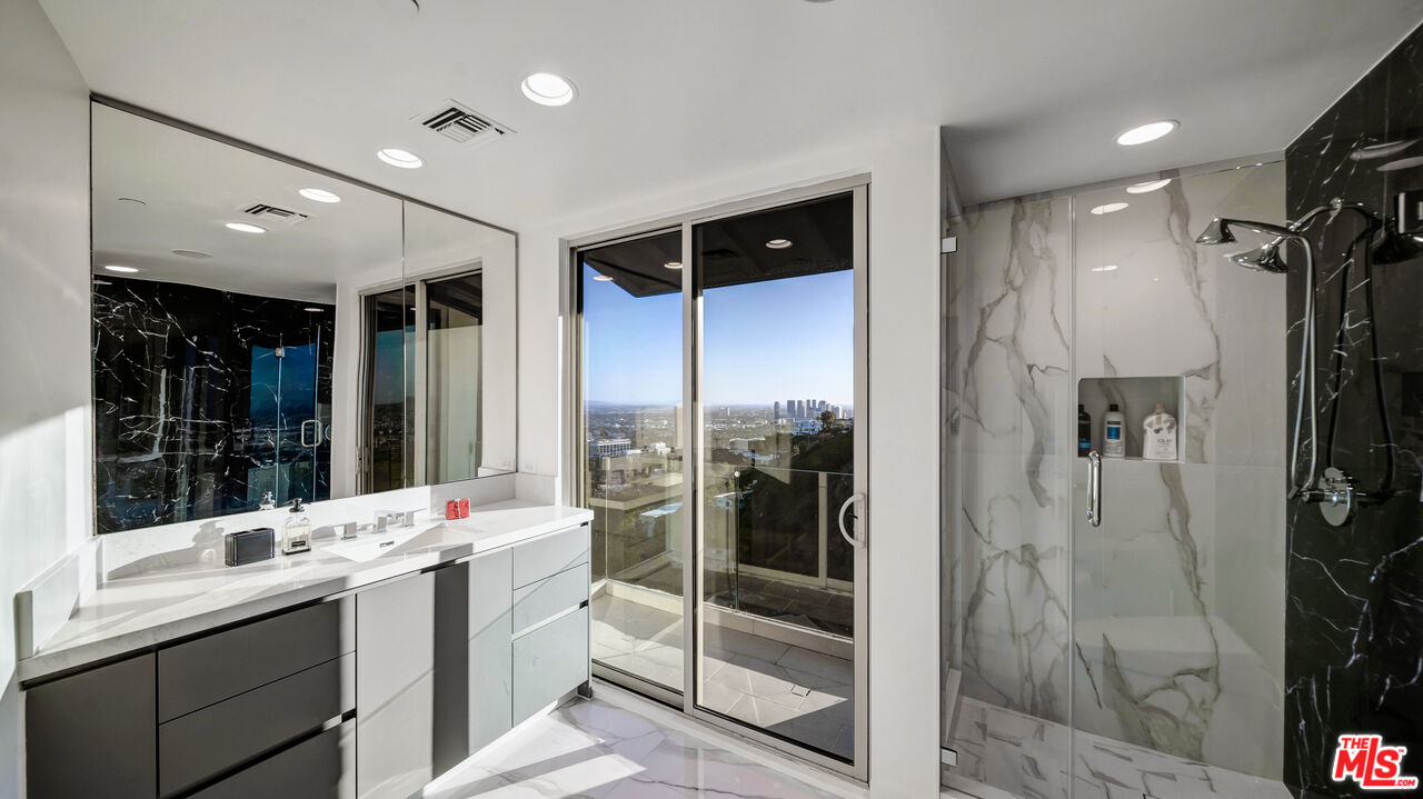 MLS #25500045 image #16