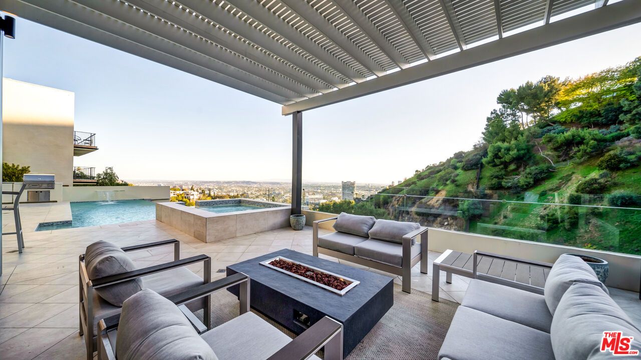 MLS #25500045 image #22