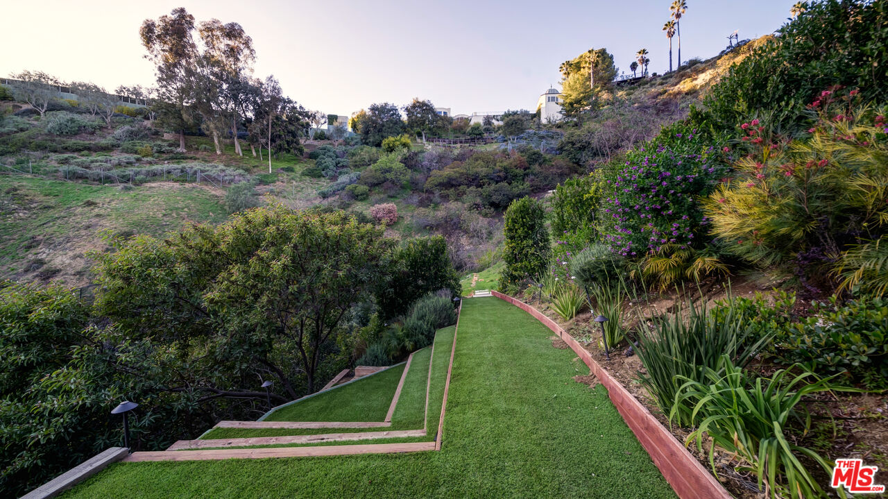 MLS #25500045 image #23