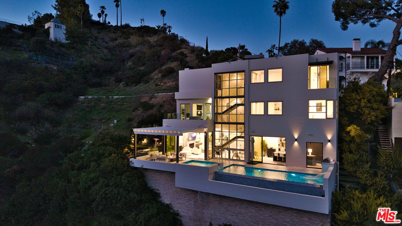 MLS #25500045 image #25