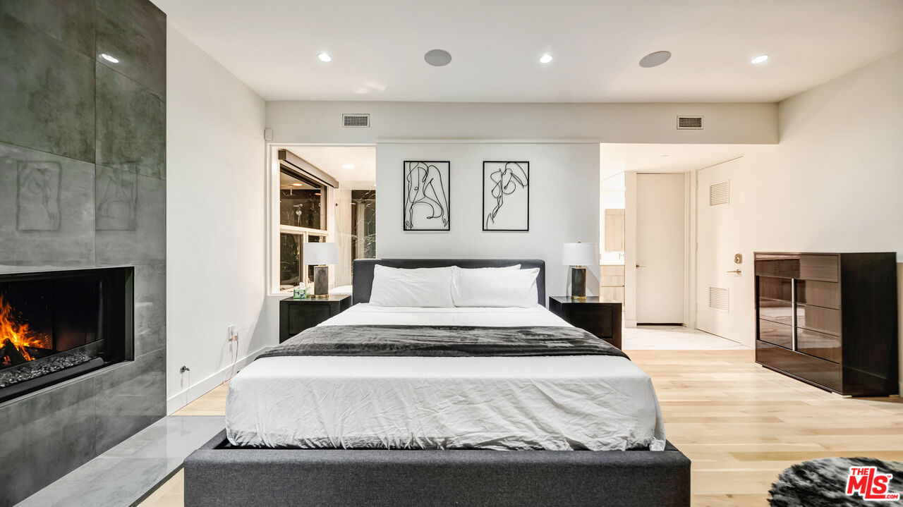 MLS #25500045 image #31