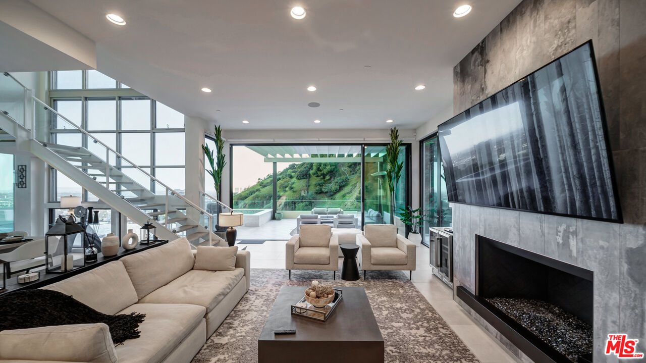 MLS #25500045 image #6