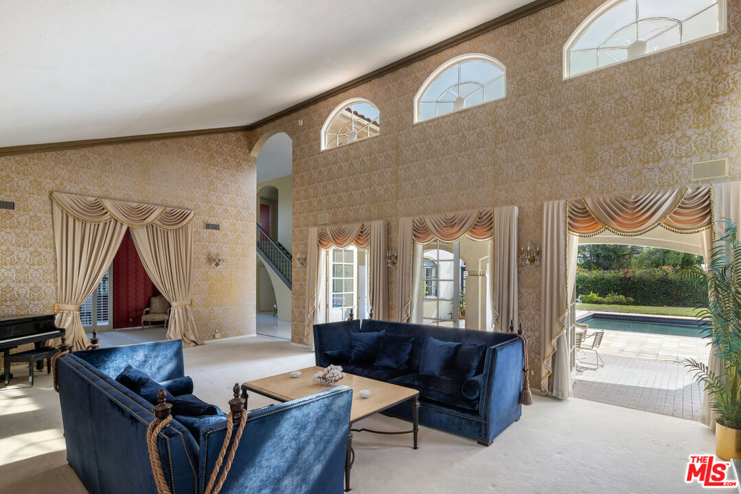 MLS #25500371 image #10