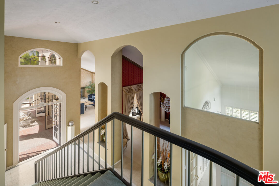 MLS #25500371 image #21