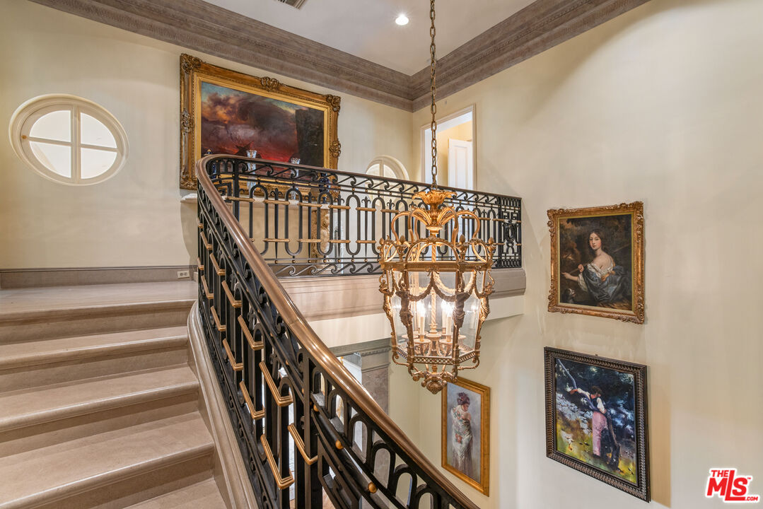 MLS #25500747 image #15