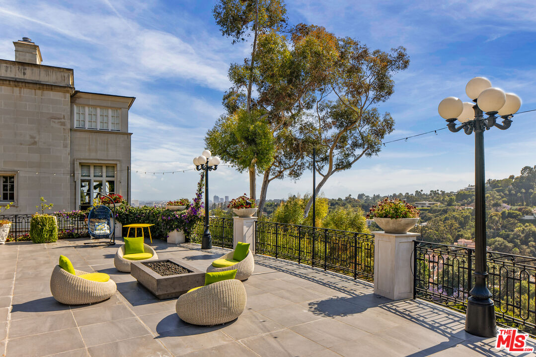 MLS #25500747 image #33