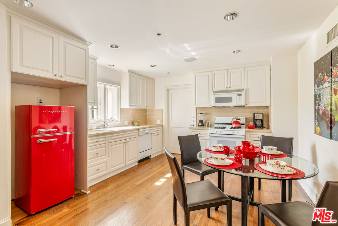 MLS #25500747 image #36