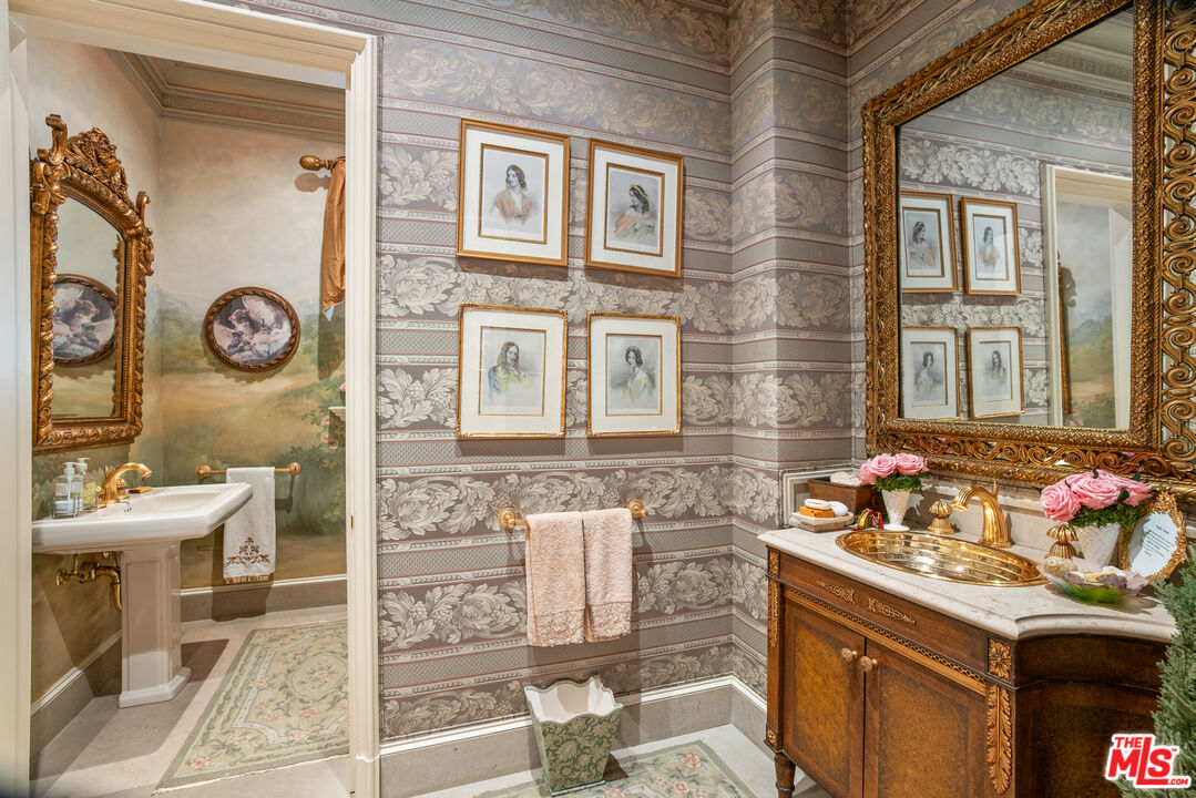 MLS #25500747 image #8