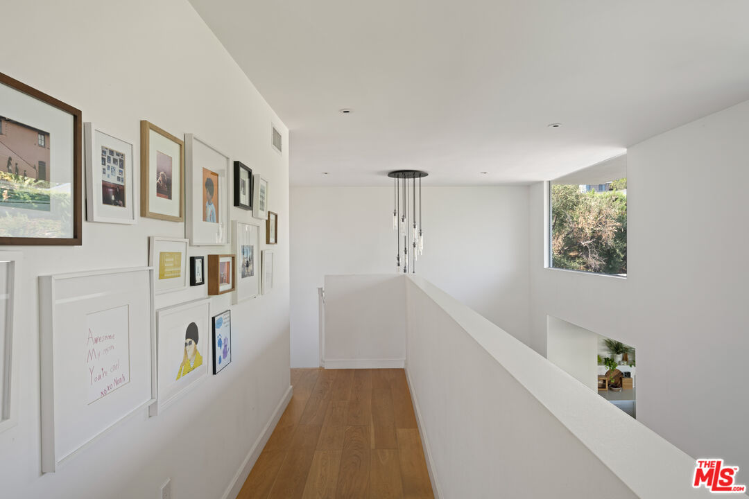 MLS #25500959 image #22