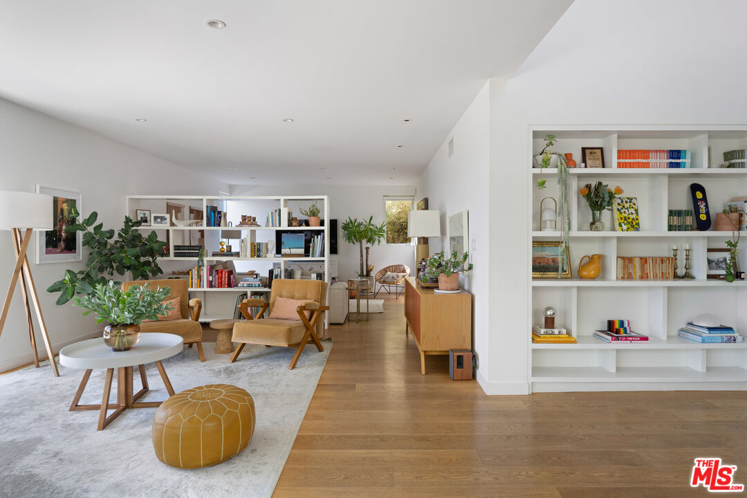 MLS #25500959 image #8