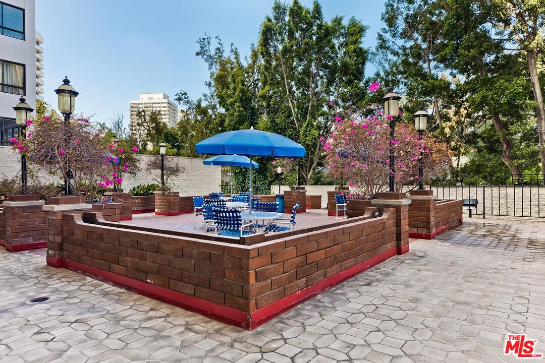 MLS #25501401 image #16