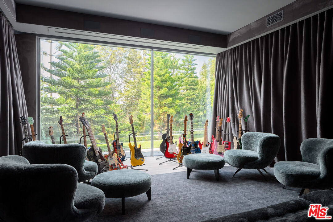 MLS #25501521 image #36