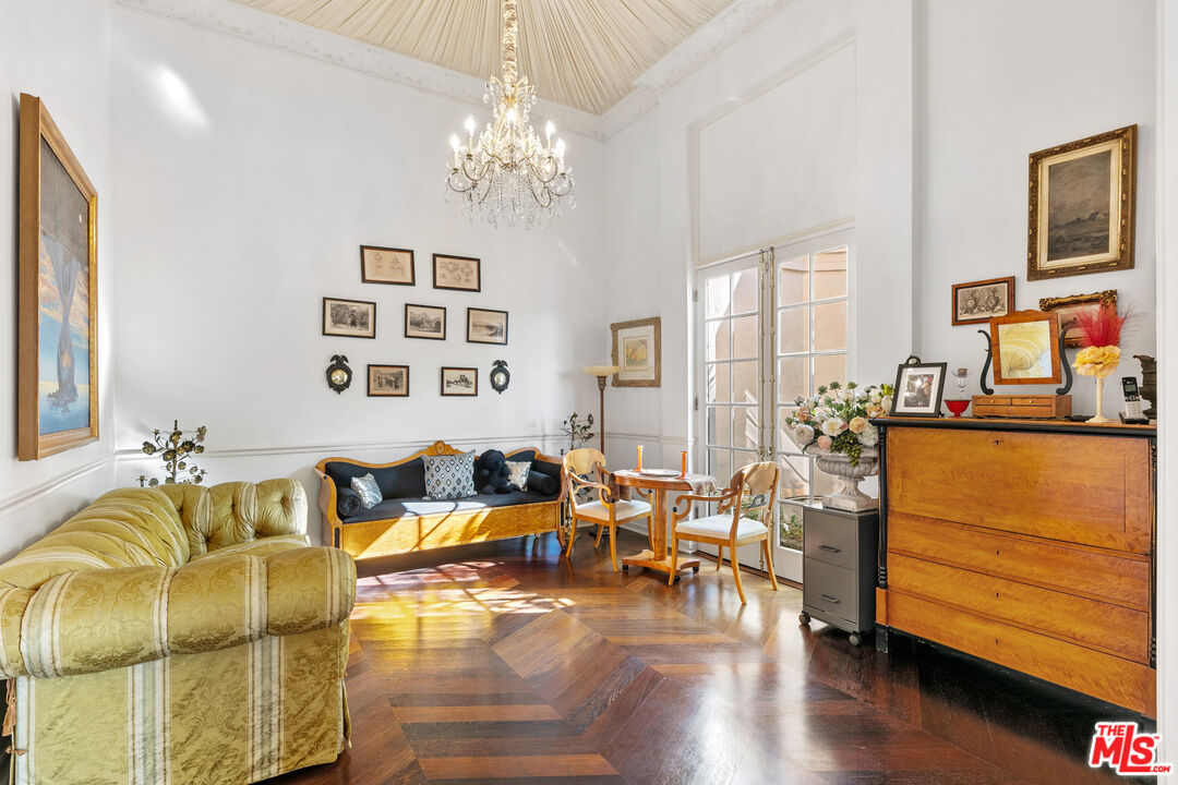 MLS #25501539 image #12