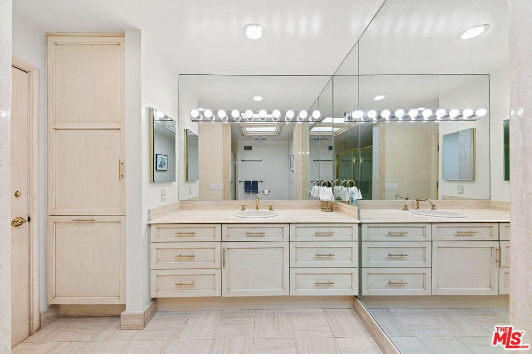 MLS #25501539 image #23