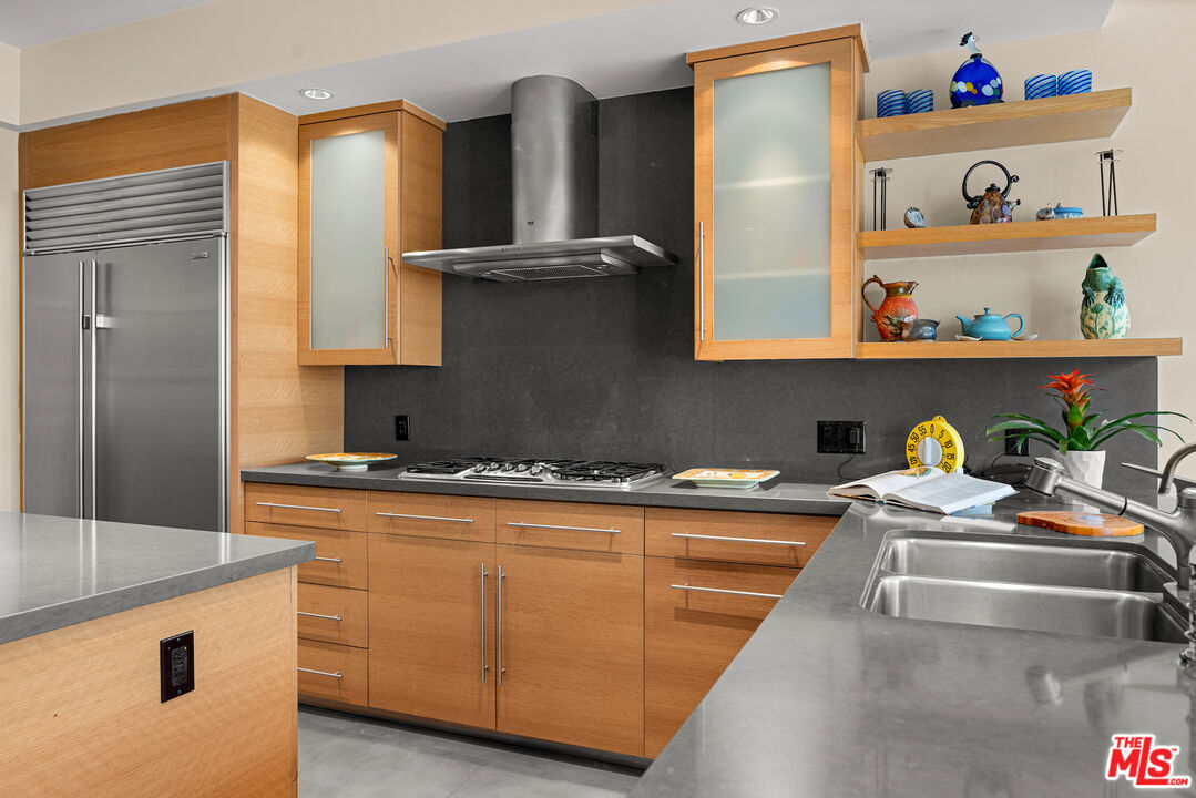 MLS #25502731 image #1