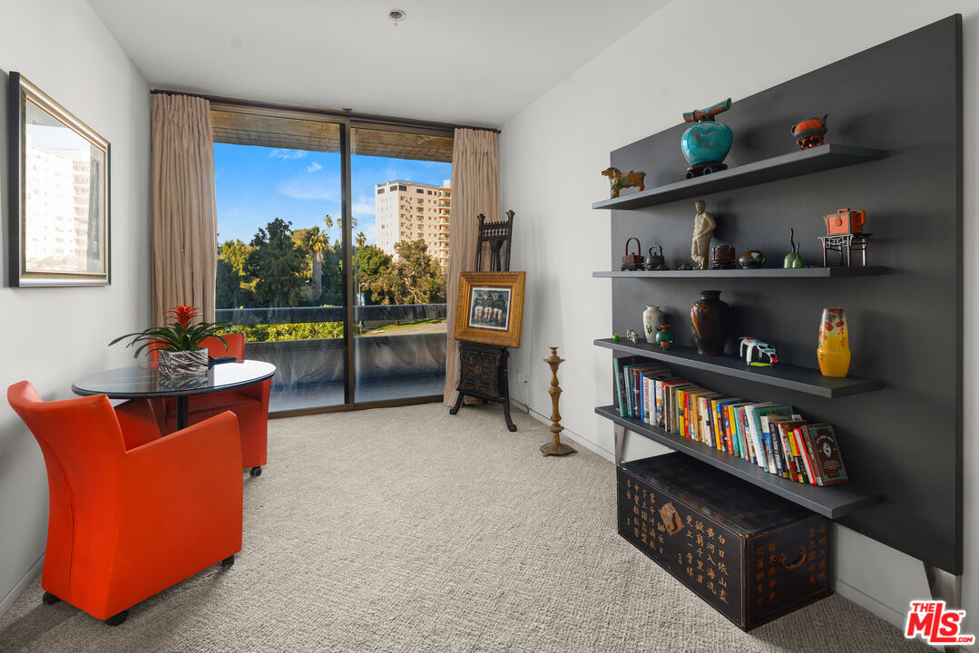 MLS #25502731 image #21