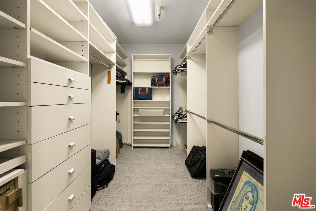 MLS #25502731 image #22