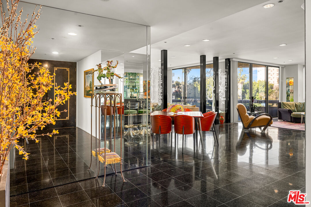 MLS #25502731 image #24