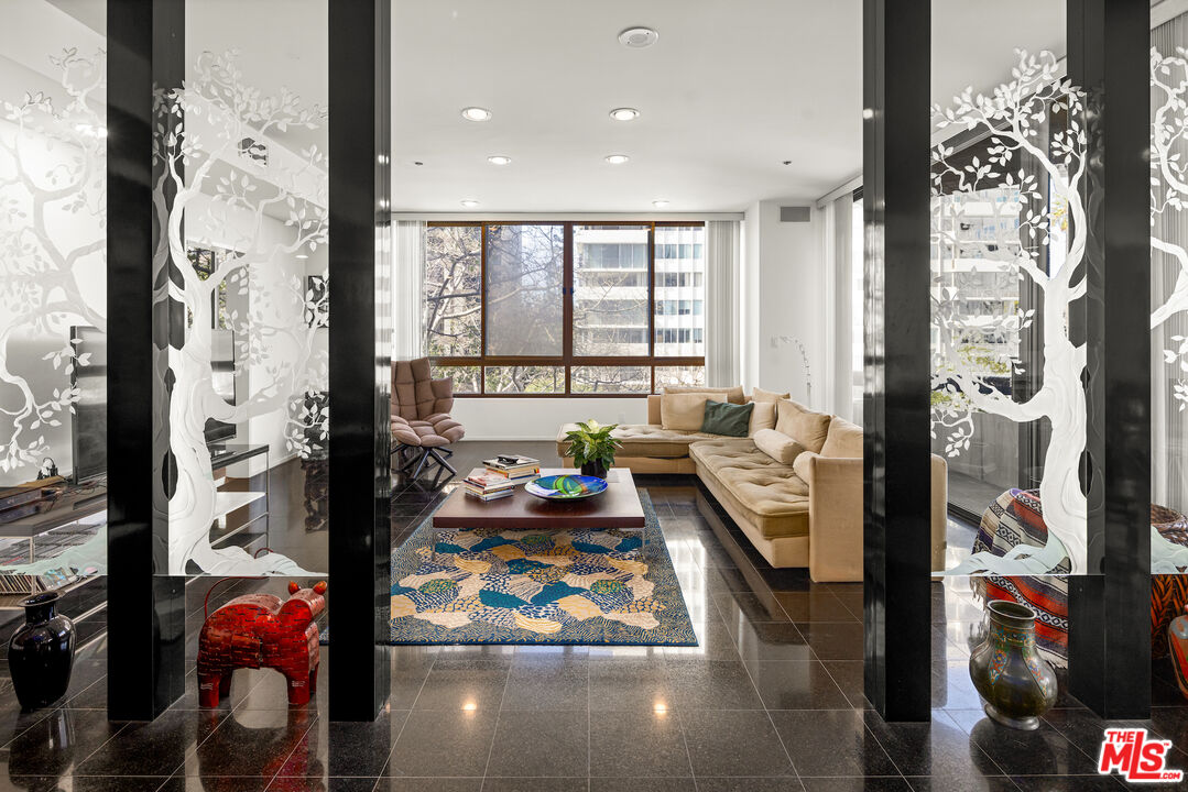 MLS #25502731 image #5