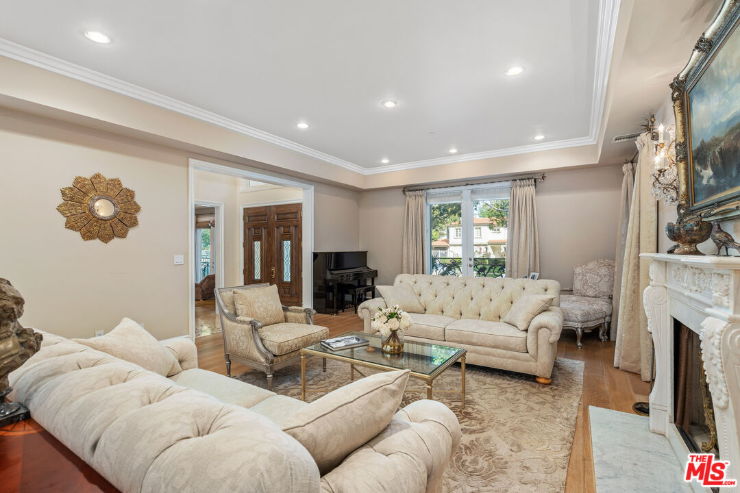 MLS #25502767 image #9