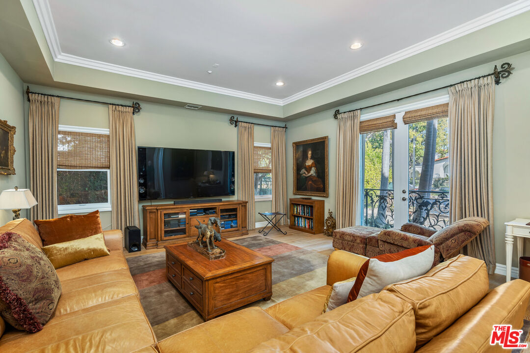 MLS #25502767 image #15