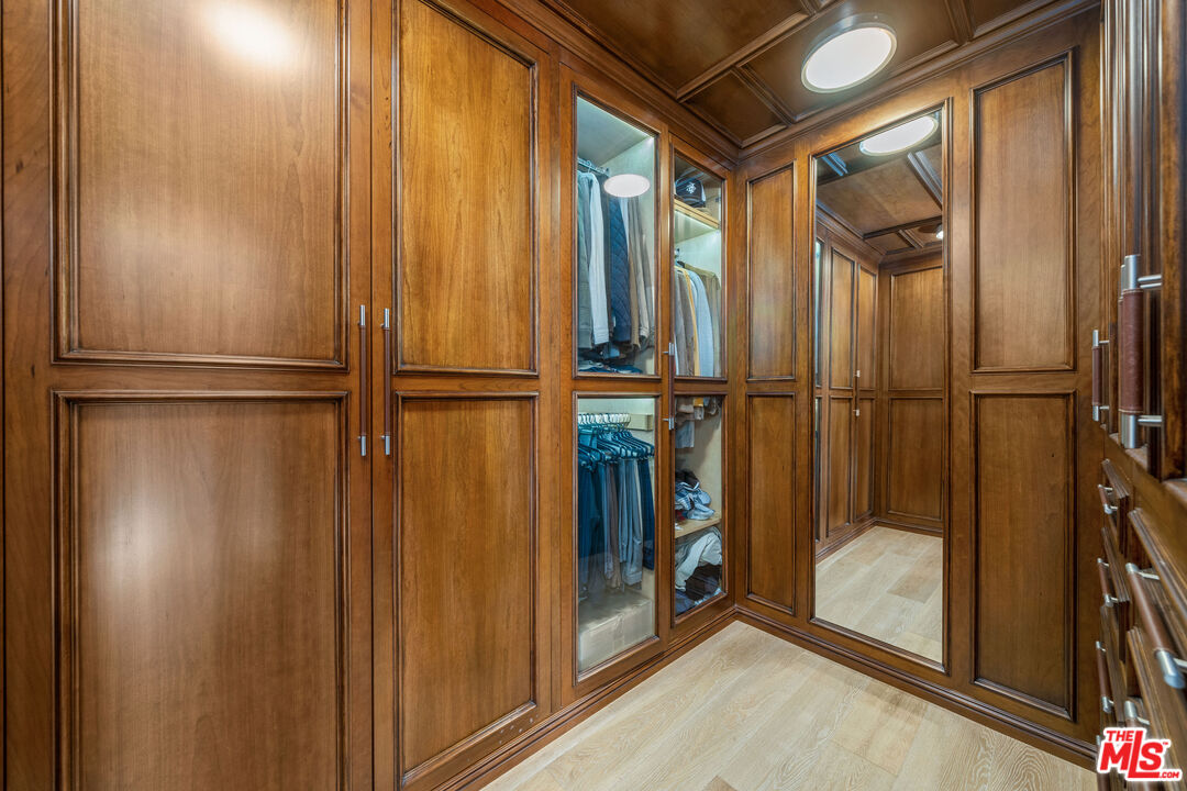 MLS #25502767 image #40