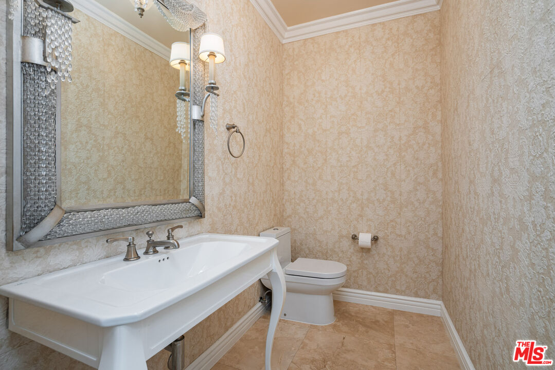 MLS #25502767 image #6