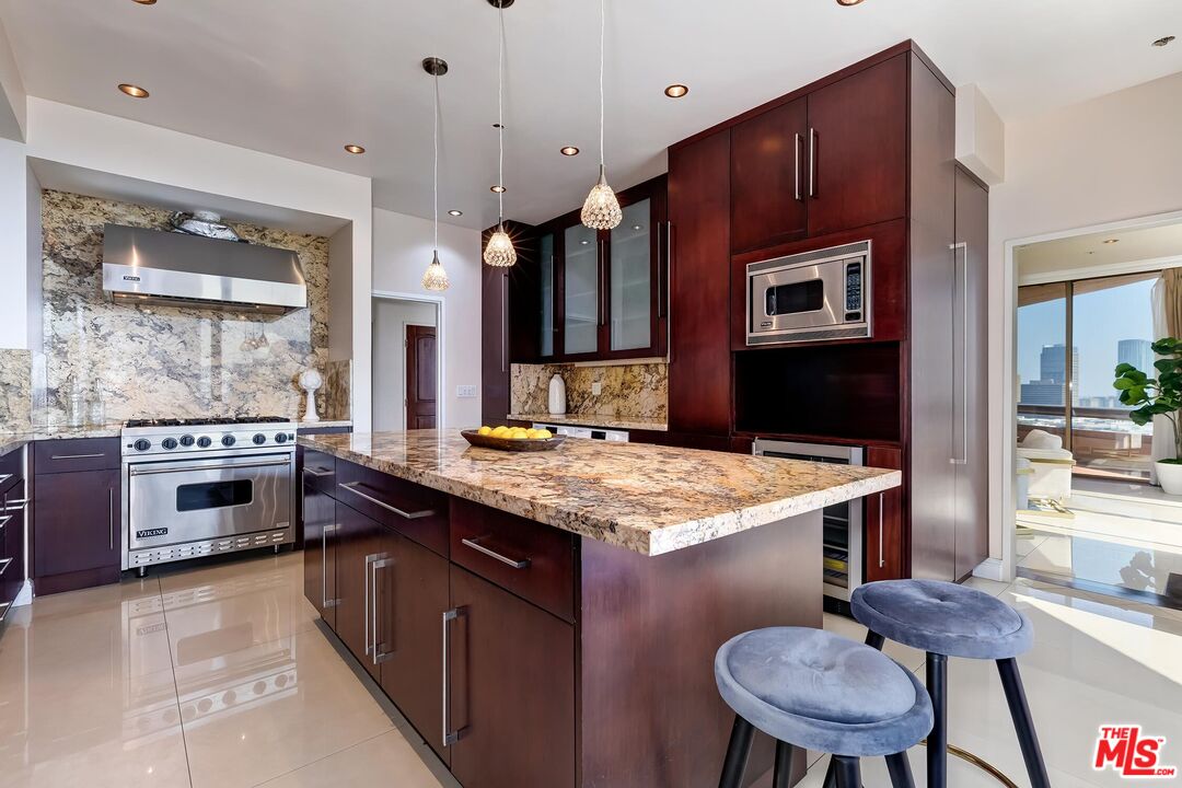 MLS #25503205 image #15