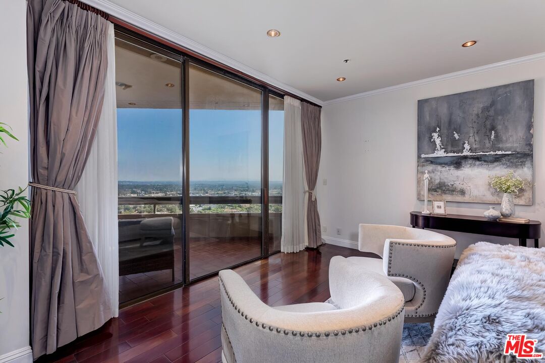 MLS #25503205 image #19