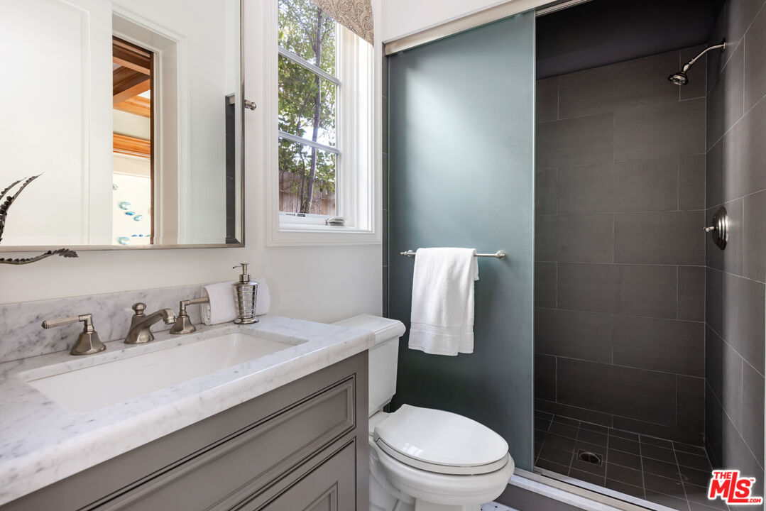 MLS #25503297 image #10